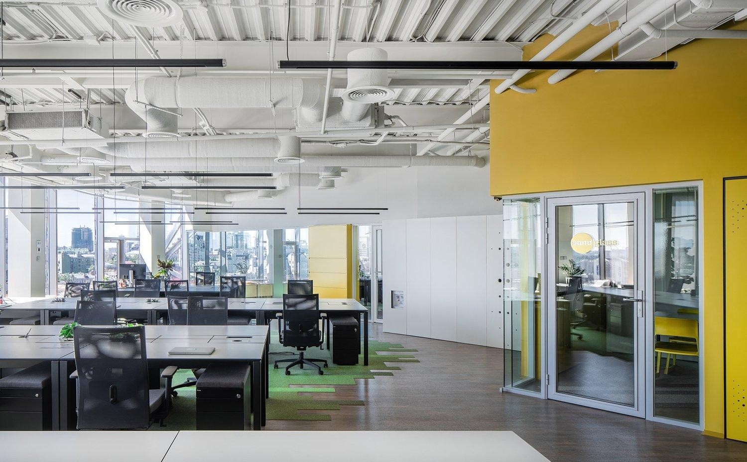 找让娱乐更有趣！公司需要注意那几点？锐智互动